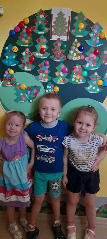 Лесная красавица в гостях у "Умничек"