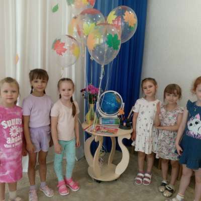 День  знаний празднует страна!